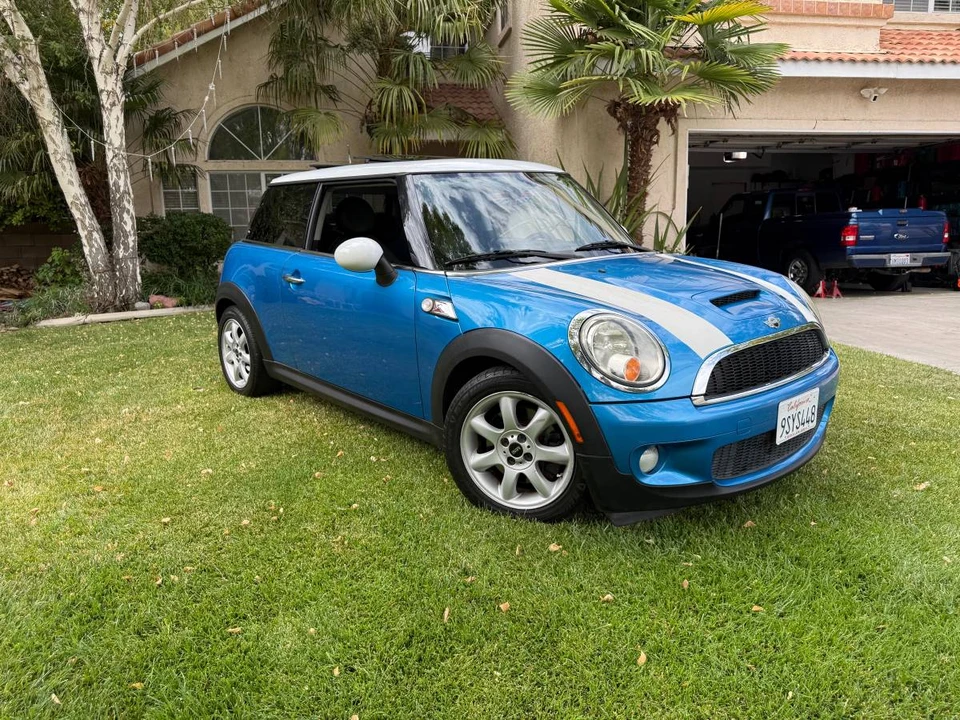 2009 Mini Mini 2nd Gen - Image 12 of 12