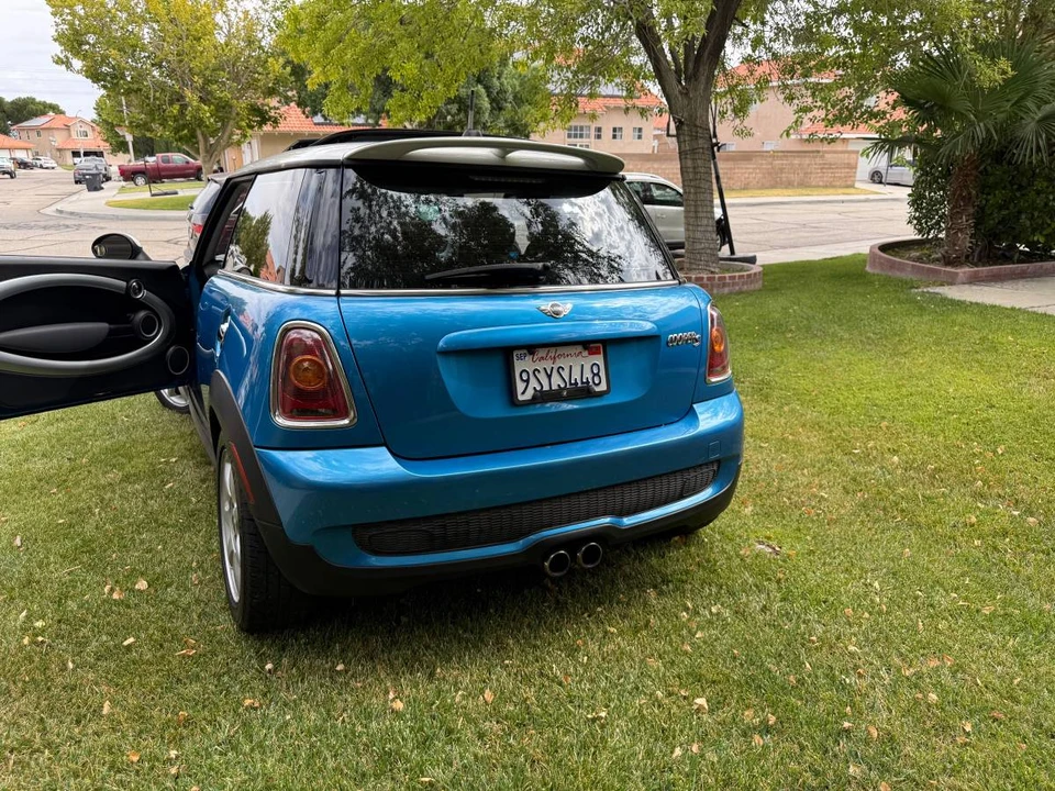 2009 Mini Mini 2nd Gen - Image 3 of 12