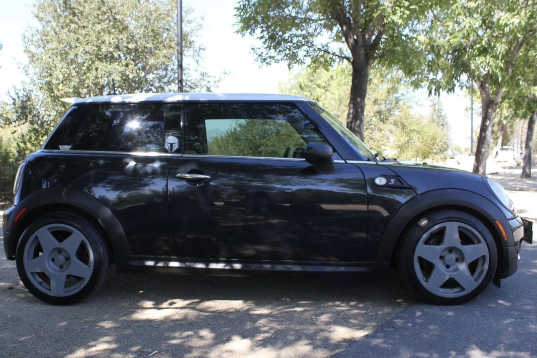 2009 Mini Mini 2nd Gen - Image 3 of 5