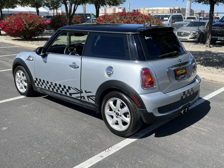 2009 Mini Mini 2nd Gen - Image 3 of 8