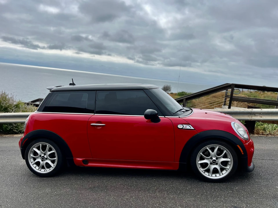 2009 Mini Mini 2nd Gen - Image 13 of 31