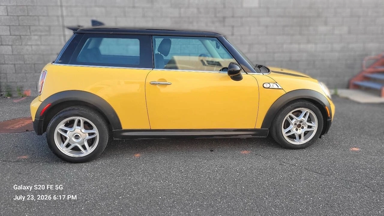 2009 Mini Mini 2nd Gen - Image 8 of 24