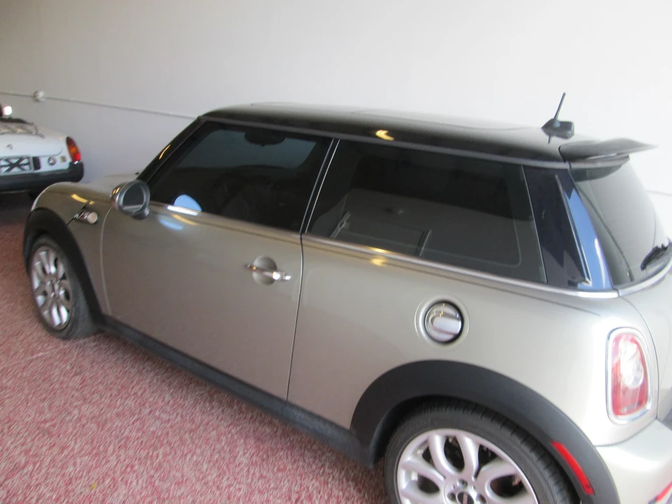 2009 Mini Mini 2nd Gen - Image 9 of 12
