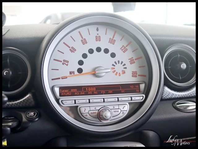 2009 Mini Mini 2nd Gen - Image 15 of 26