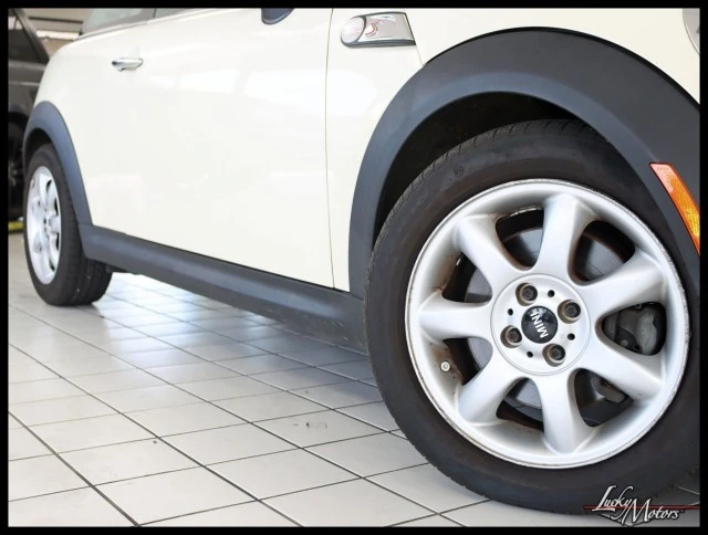 2009 Mini Mini 2nd Gen - Image 4 of 26