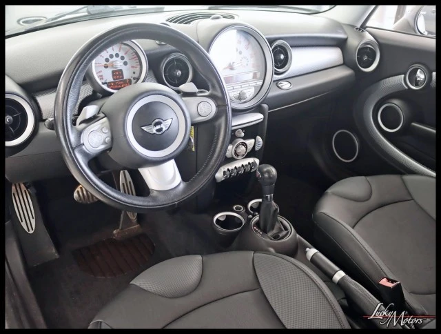 2009 Mini Mini 2nd Gen - Image 12 of 26
