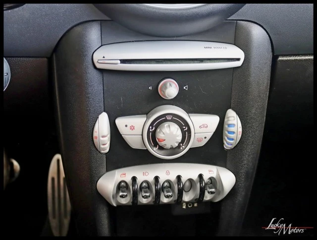 2009 Mini Mini 2nd Gen - Image 16 of 26