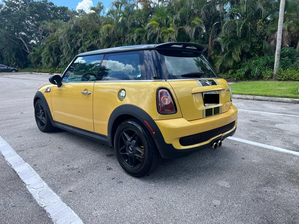 2009 Mini Mini 2nd Gen - Image 10 of 31