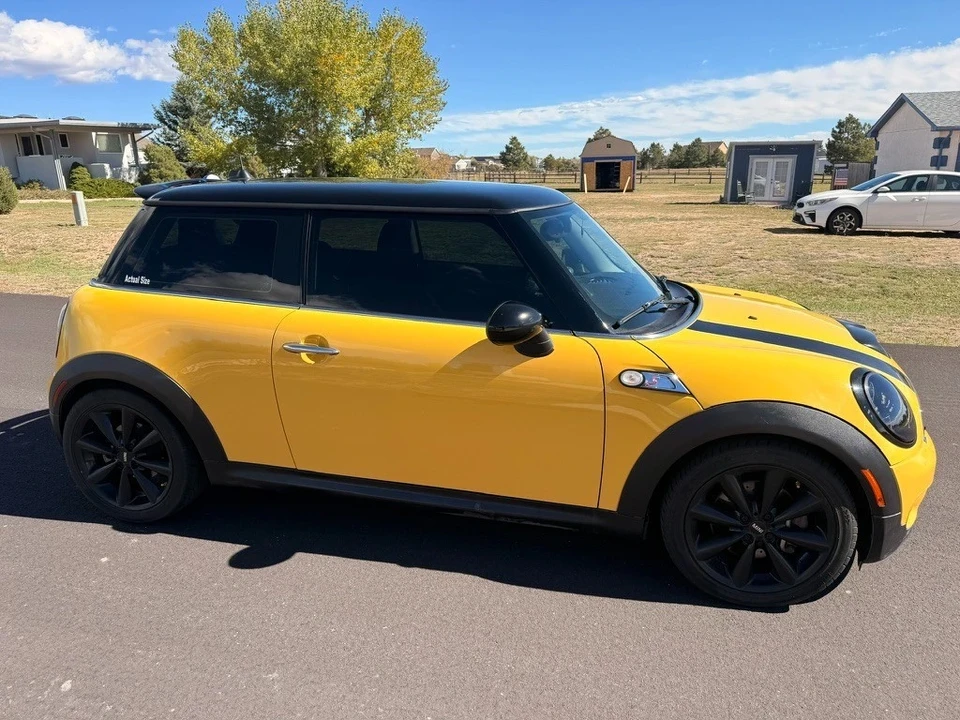 2009 Mini Mini Cooper S 1st Gen - Image 2 of 21