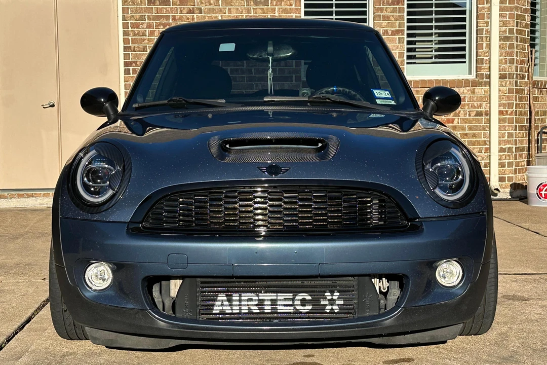 2009 Mini Mini 2nd Gen - Image 2 of 31