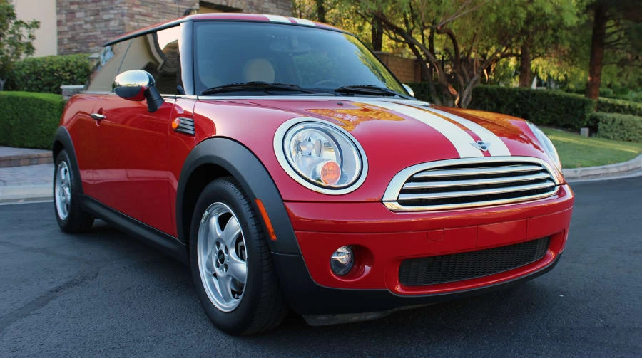 2009 Mini Mini 2nd Gen - Image 4 of 4