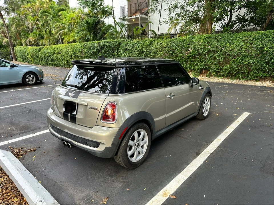 2009 Mini Mini 2nd Gen - Image 6 of 12