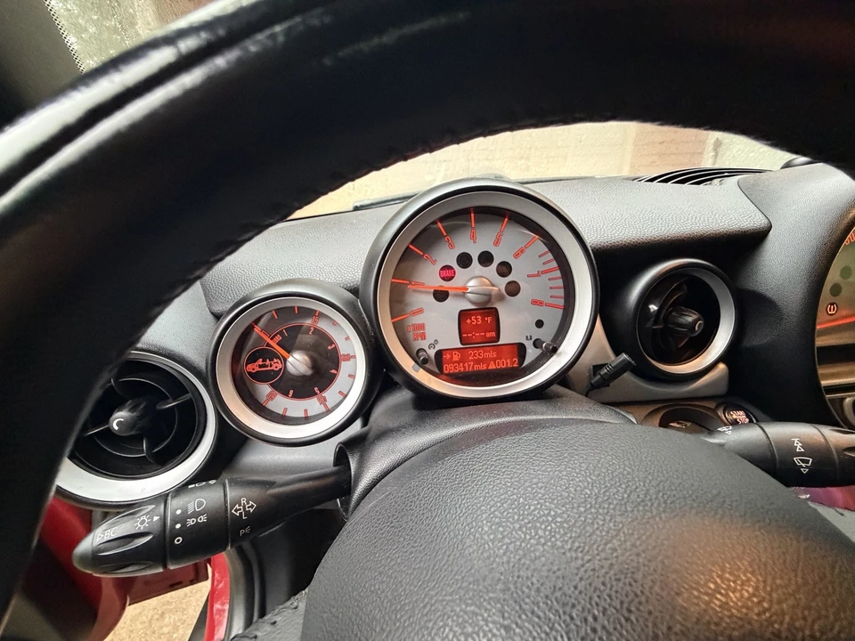 2009 Mini Mini 2nd Gen - Image 15 of 20