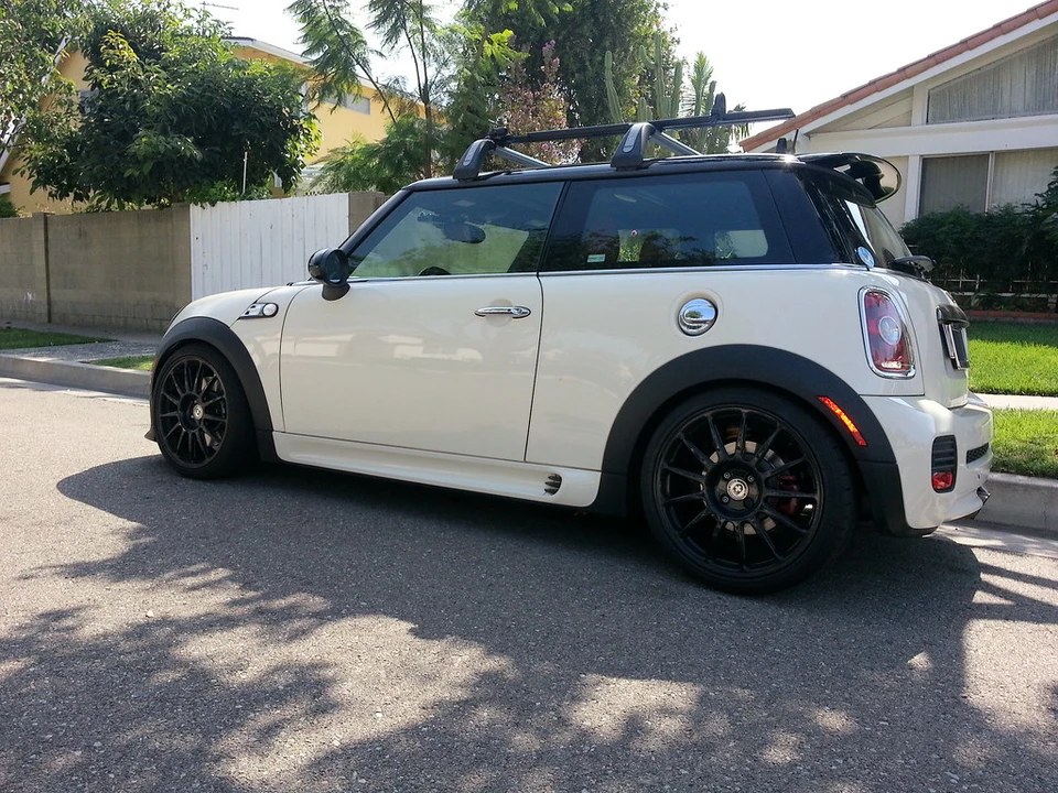 2009 Mini Mini John Cooper Works 2nd Gen - Image 4 of 19