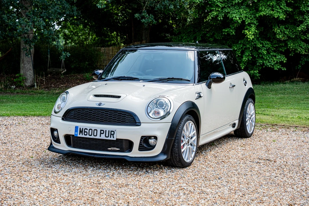 2009 Mini Mini John Cooper Works 2nd Gen - Image 3 of 30