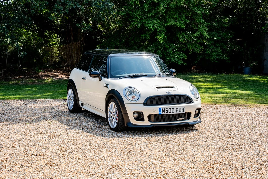 2009 Mini Mini John Cooper Works 2nd Gen - Image 11 of 30