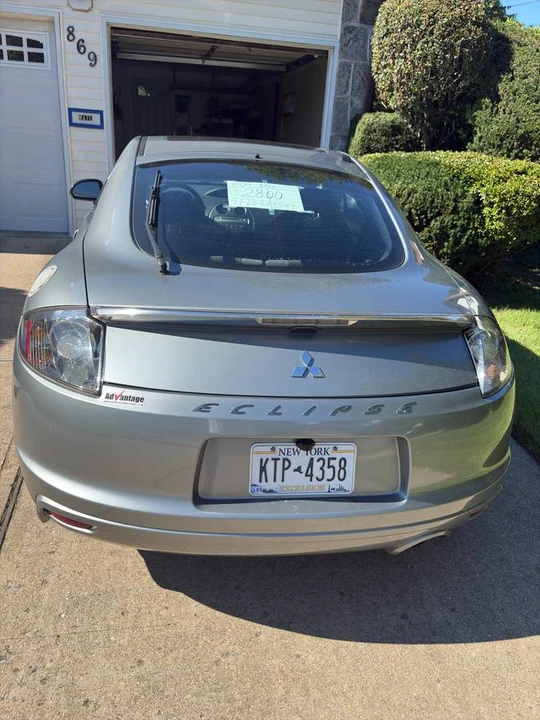 2009 Mitsubishi Eclipse 4th Gen - Image 2 of 10
