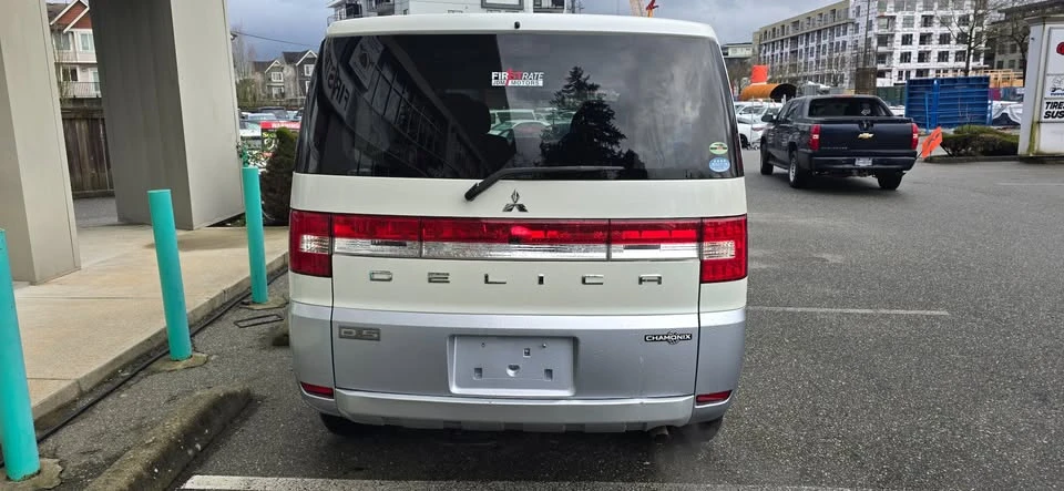 2009 Mitsubishi Delica 5th Gen - Image 7 of 20