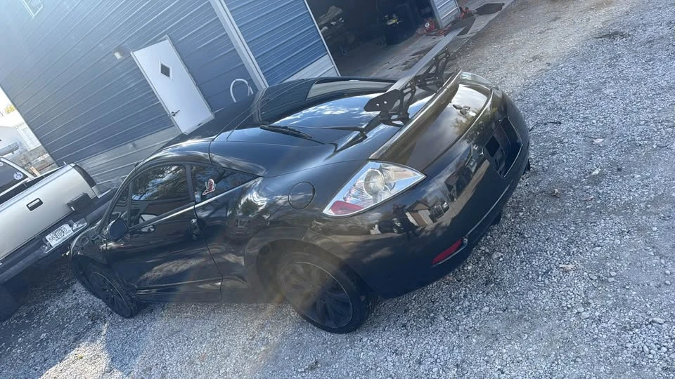 2009 Mitsubishi Eclipse 4th Gen - Image 2 of 4
