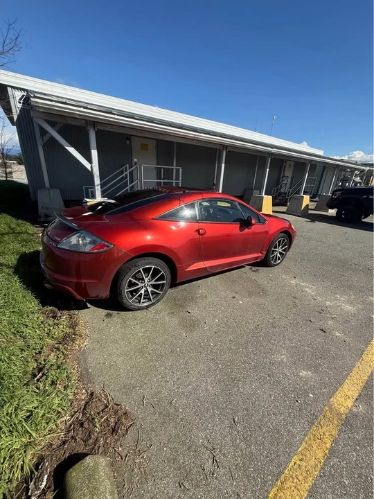 2009 Mitsubishi Eclipse 4th Gen - Image 4 of 17