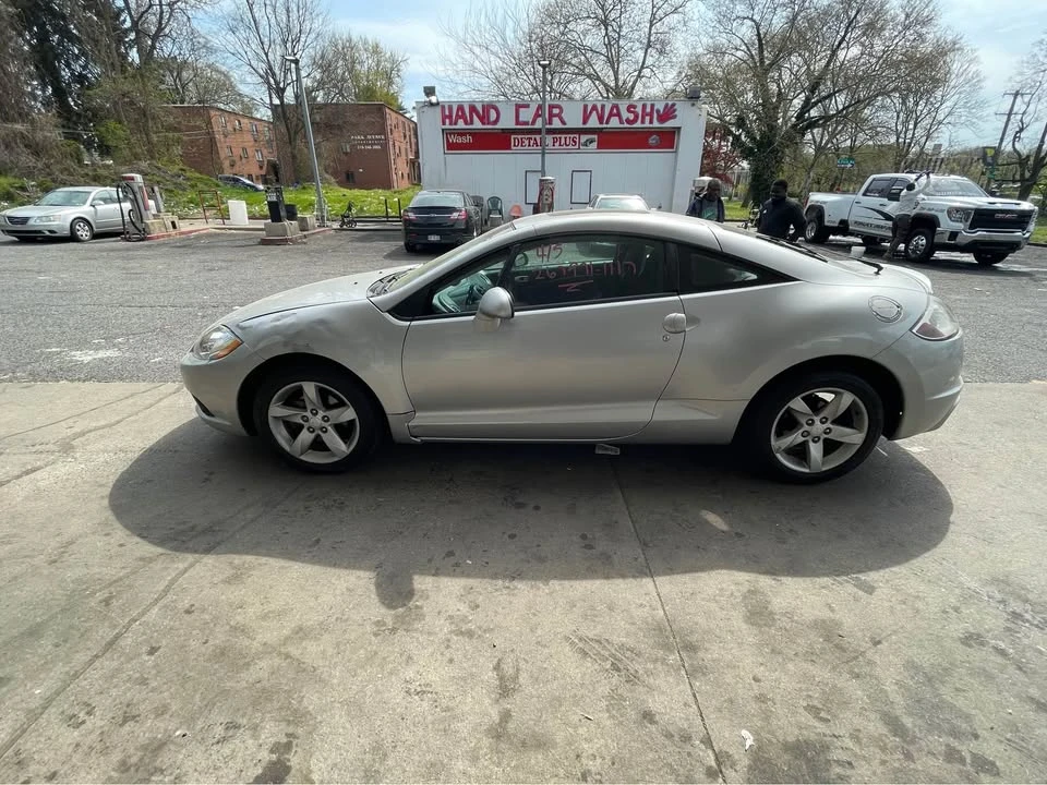 2009 Mitsubishi Eclipse 4th Gen - Image 2 of 8