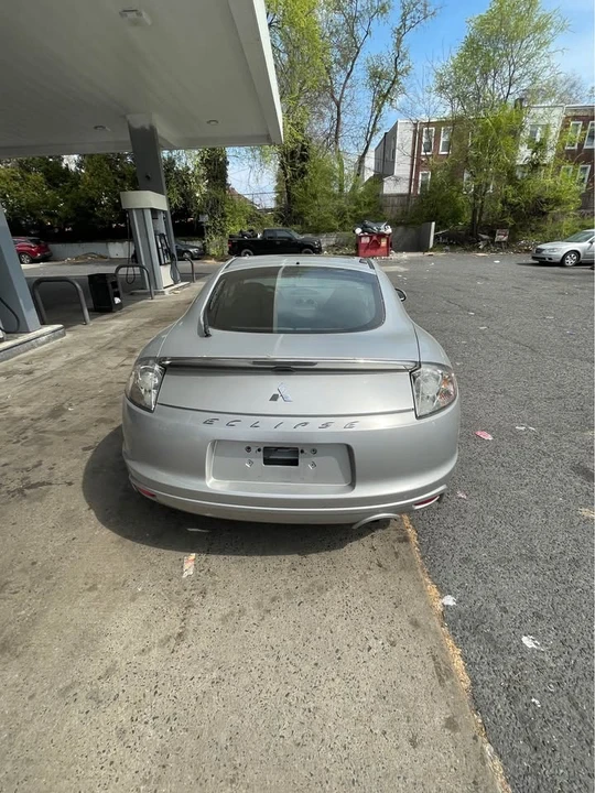 2009 Mitsubishi Eclipse 4th Gen - Image 4 of 8