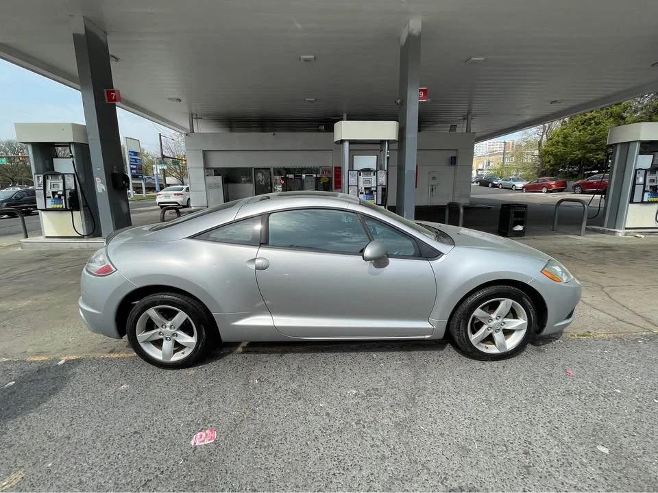 2009 Mitsubishi Eclipse 4th Gen - Image 7 of 8