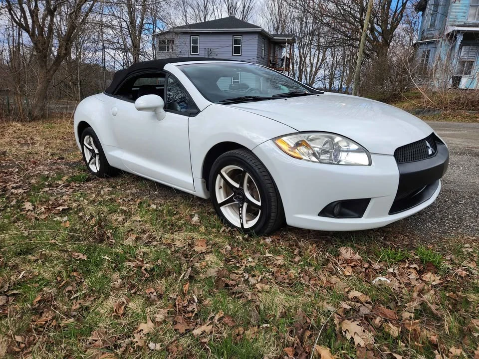 2009 Mitsubishi Eclipse 4th Gen - Image 2 of 9