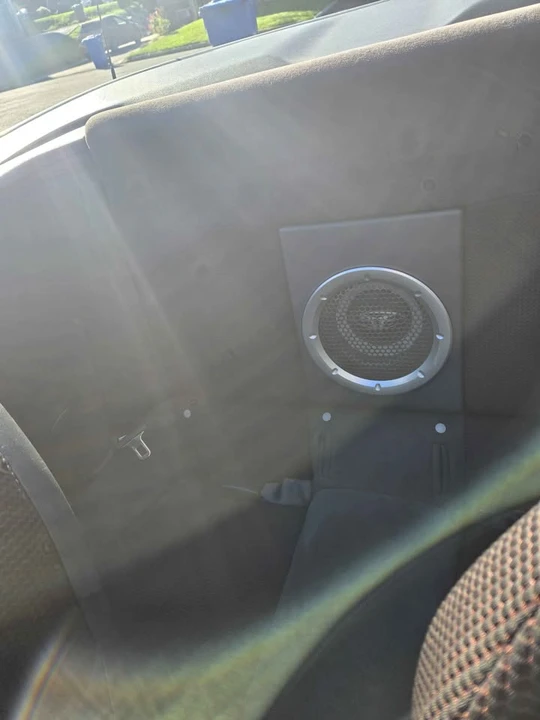 2009 Mitsubishi Eclipse 4th Gen - Image 9 of 10