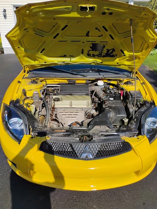 2009 Mitsubishi Eclipse 4th Gen - Image 4 of 15