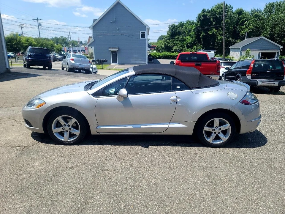 2009 Mitsubishi Eclipse 4th Gen - Image 4 of 17