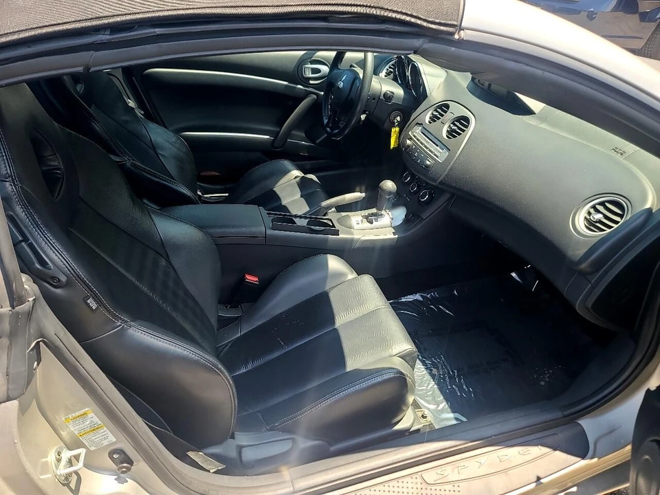 2009 Mitsubishi Eclipse 4th Gen - Image 12 of 17