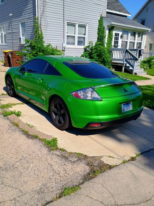 2009 Mitsubishi Eclipse 4th Gen - Image 3 of 23