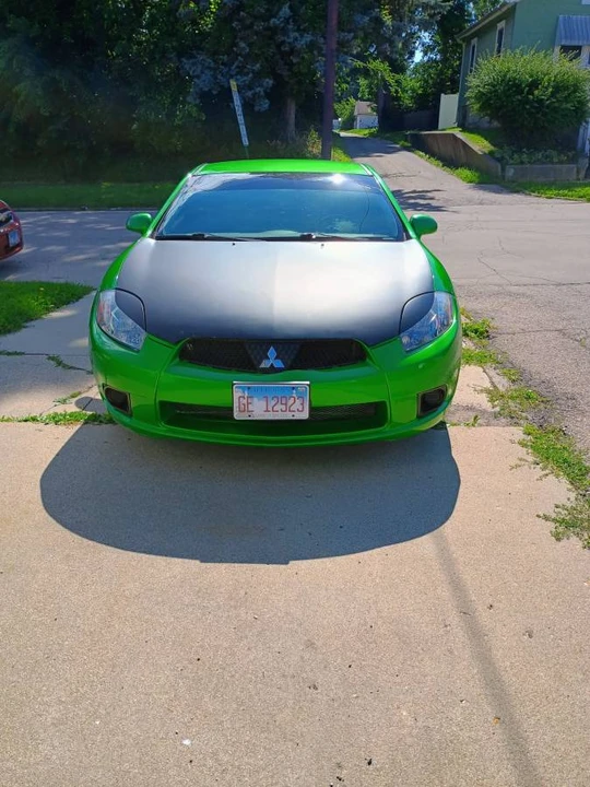 2009 Mitsubishi Eclipse 4th Gen - Image 4 of 23