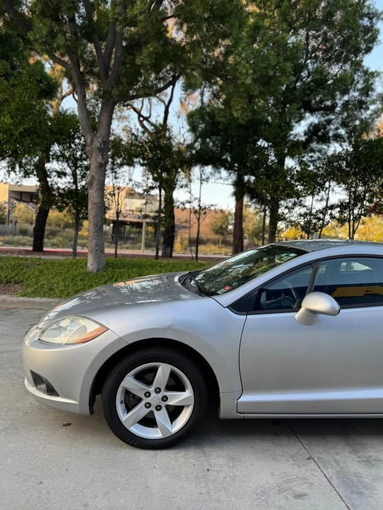 2009 Mitsubishi Eclipse 4th Gen - Image 4 of 14