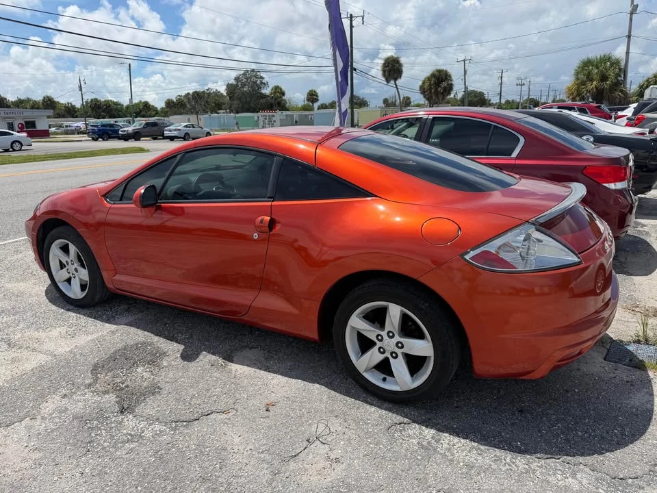2009 Mitsubishi Eclipse 4th Gen - Image 5 of 8