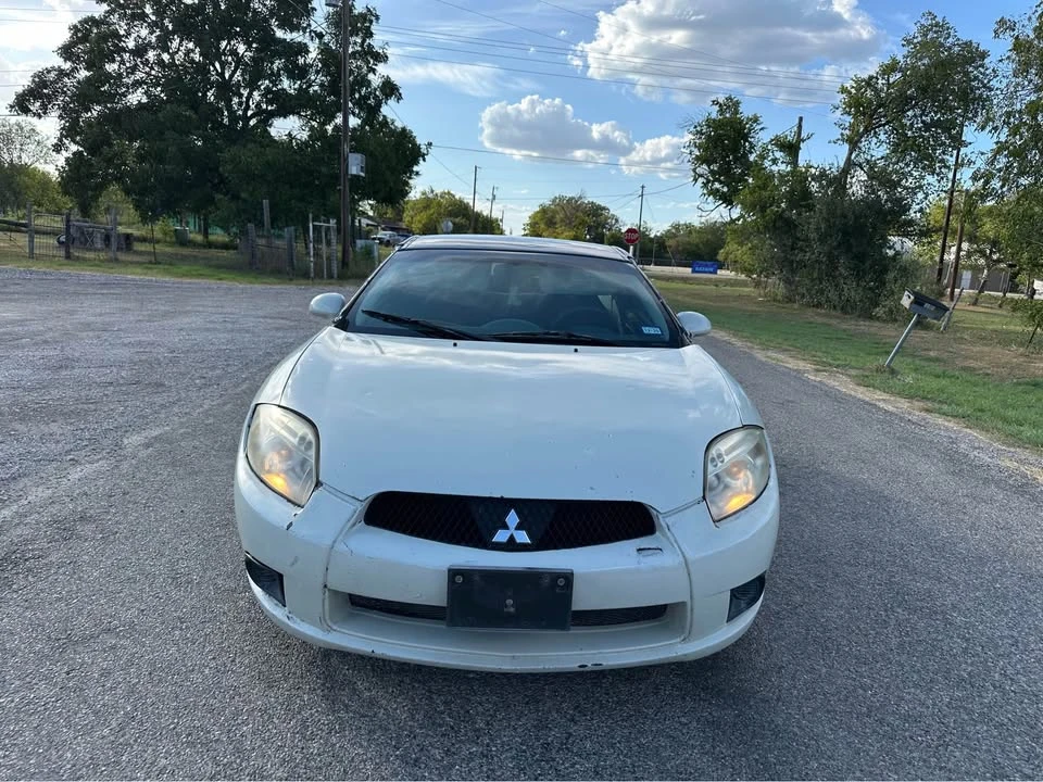 2009 Mitsubishi Eclipse 4th Gen - Image 3 of 11