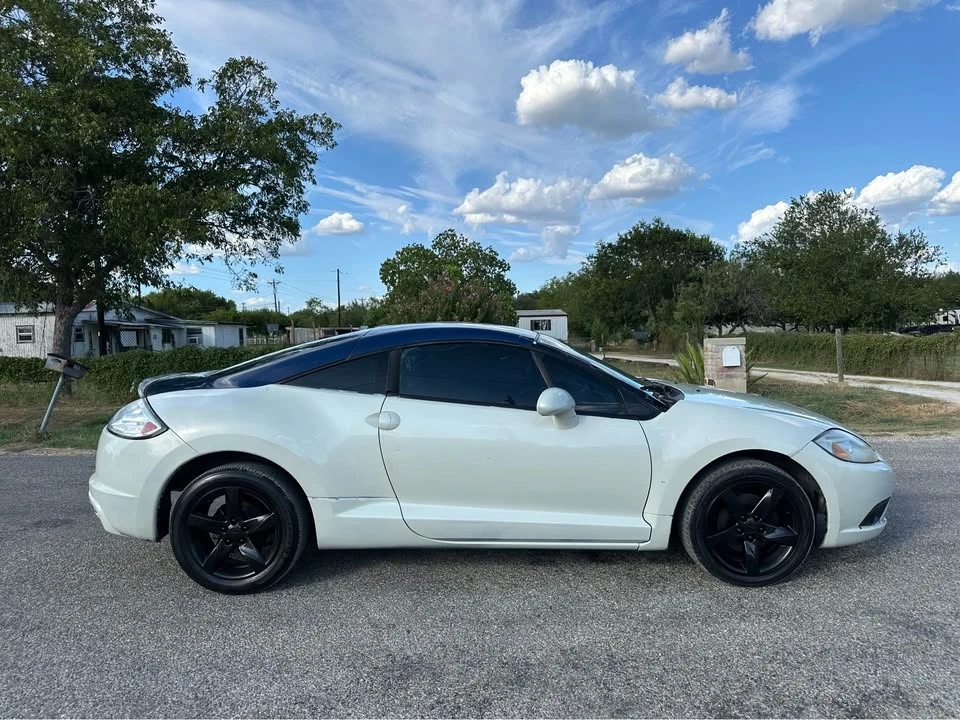 2009 Mitsubishi Eclipse 4th Gen - Image 6 of 11