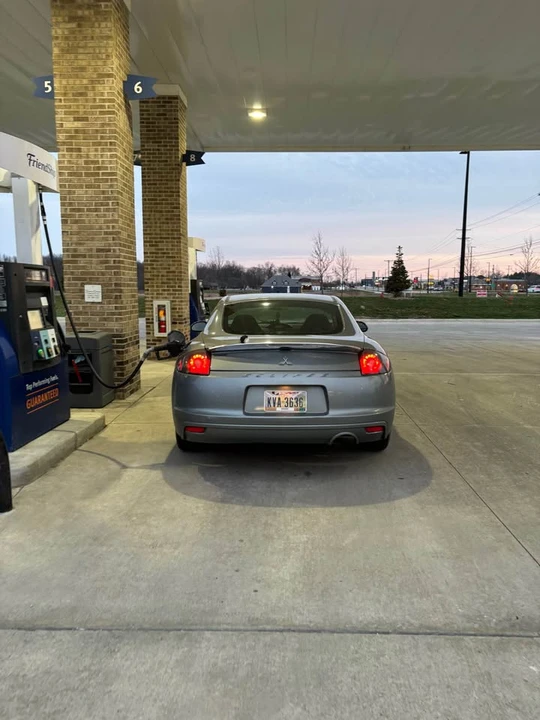 2009 Mitsubishi Eclipse 4th Gen - Image 4 of 11