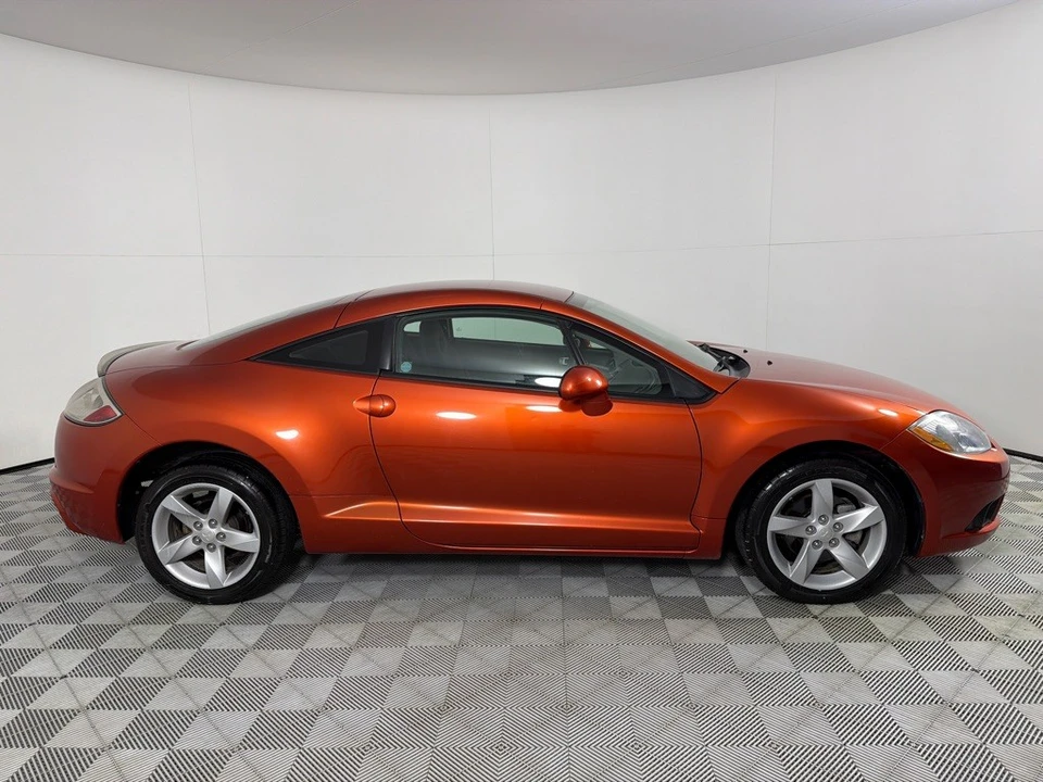 2009 Mitsubishi Eclipse 4th Gen - Image 4 of 21