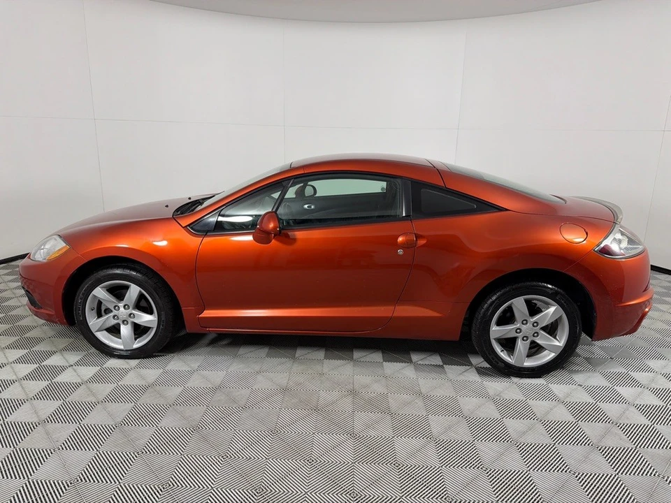 2009 Mitsubishi Eclipse 4th Gen - Image 8 of 21