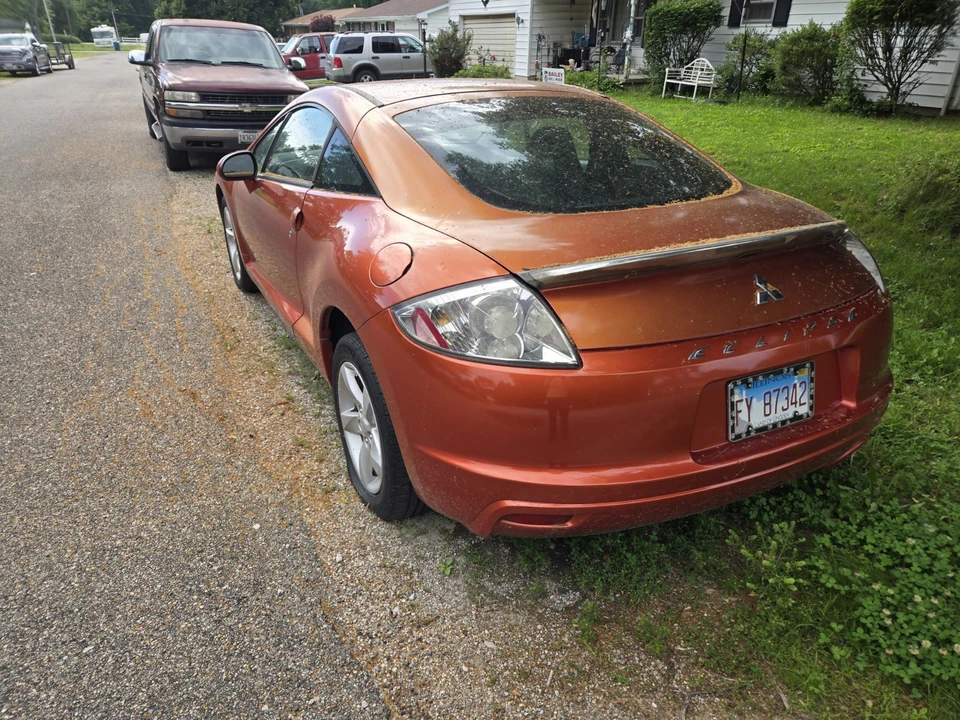 2009 Mitsubishi Eclipse 4th Gen - Image 2 of 8