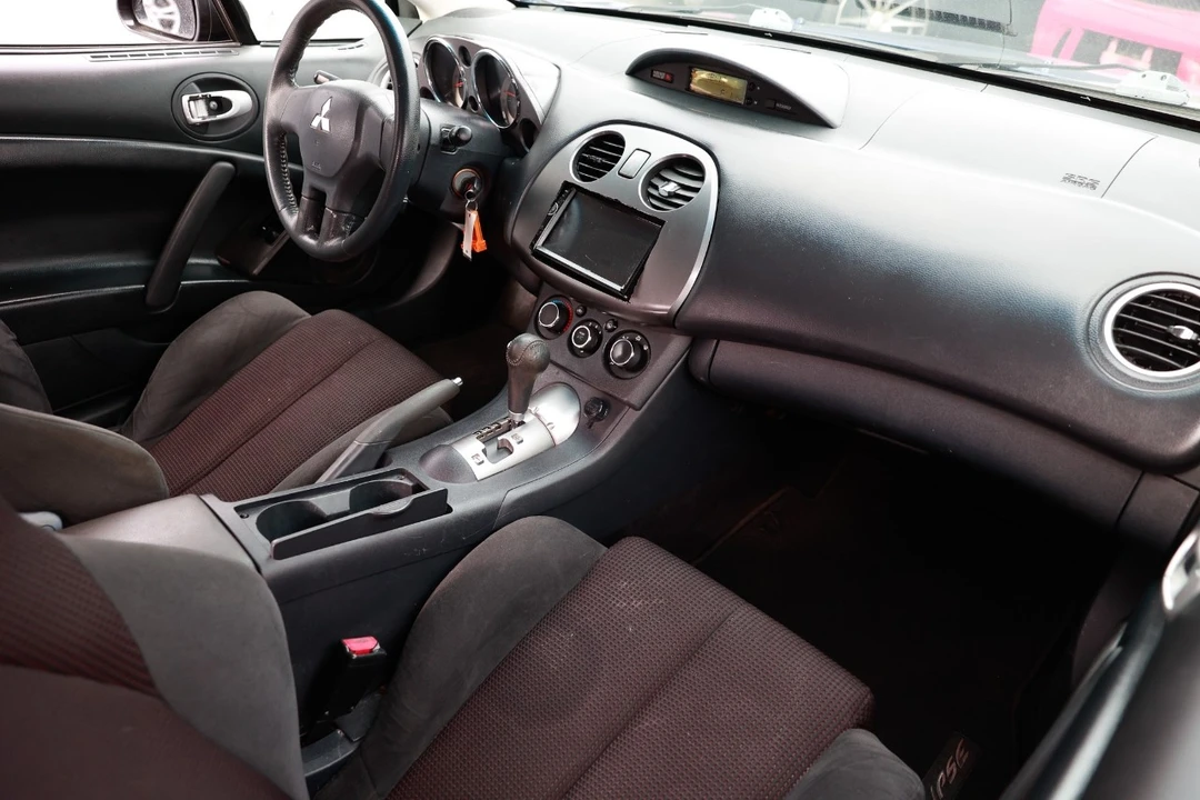 2009 Mitsubishi Eclipse 4th Gen - Image 18 of 21