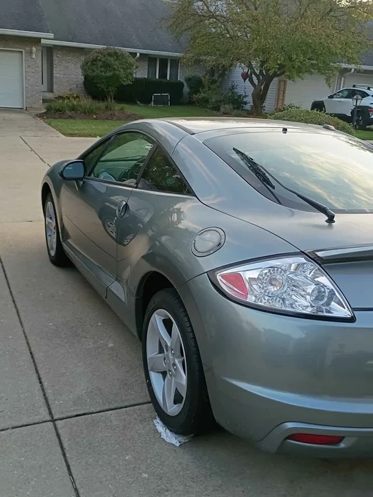 2009 Mitsubishi Eclipse 4th Gen - Image 4 of 9