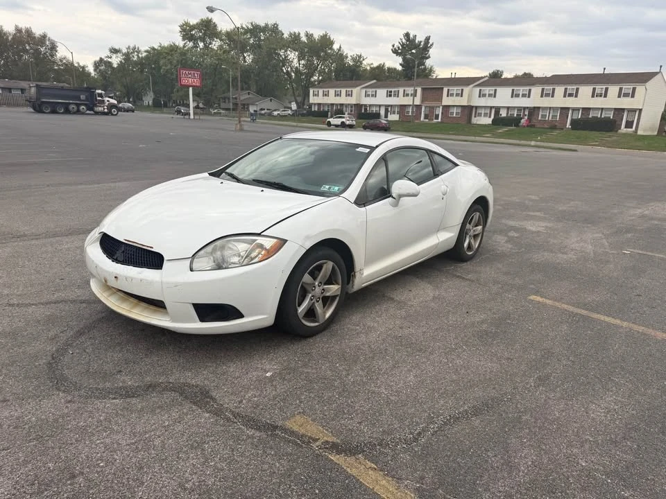 2009 Mitsubishi Eclipse 4th Gen - Image 3 of 8