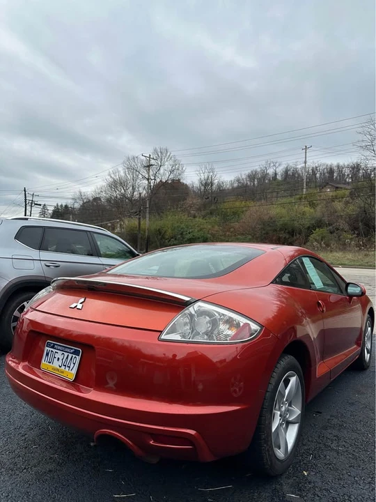 2009 Mitsubishi Eclipse 4th Gen - Image 4 of 4