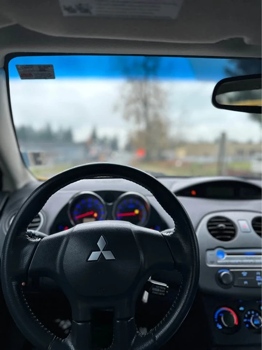 2009 Mitsubishi Eclipse 4th Gen - Image 11 of 13