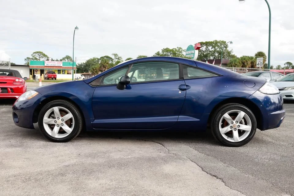 2009 Mitsubishi Eclipse 4th Gen - Image 7 of 16
