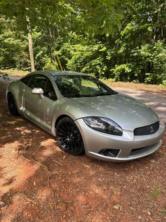 2009 Mitsubishi Eclipse 4th Gen - Image 4 of 9