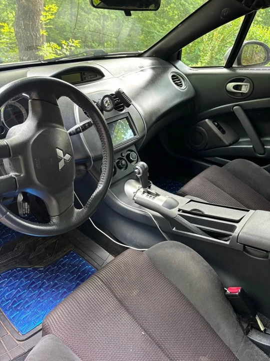 2009 Mitsubishi Eclipse 4th Gen - Image 2 of 9